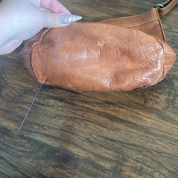 Vilencia of Holland Leather Shoulder bag - Picture 7 of 9